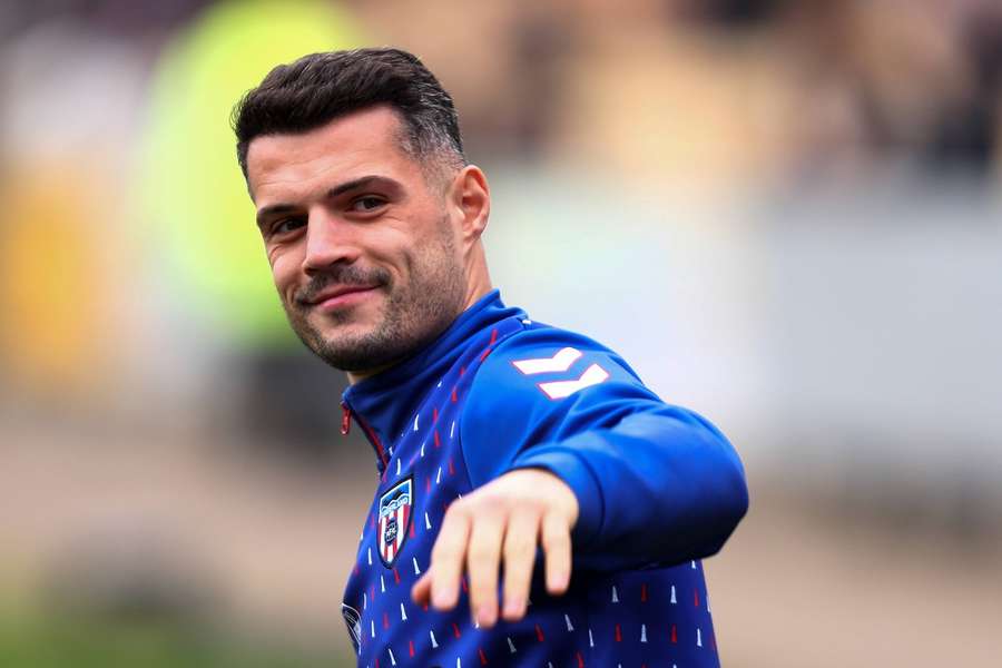 Le Bris calls for desire as Sunderland chase win against Brighton 