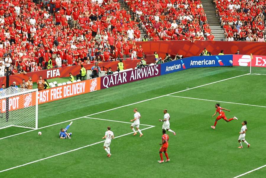 Il gol di Manzambi