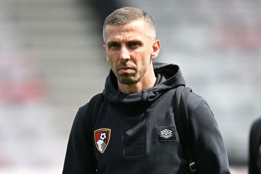 Gary O’Neil vai ter mais uma oportunidade na Premier League