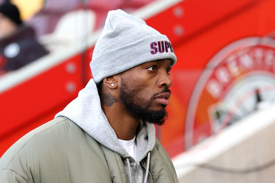 Ivan Toney of Brentford looks on prior to the Premier League match between Brentford and Aston Villa