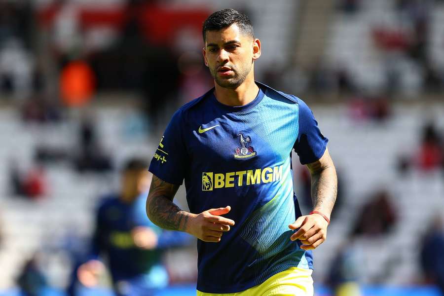 Cristian Romero deve deixar o Tottenham