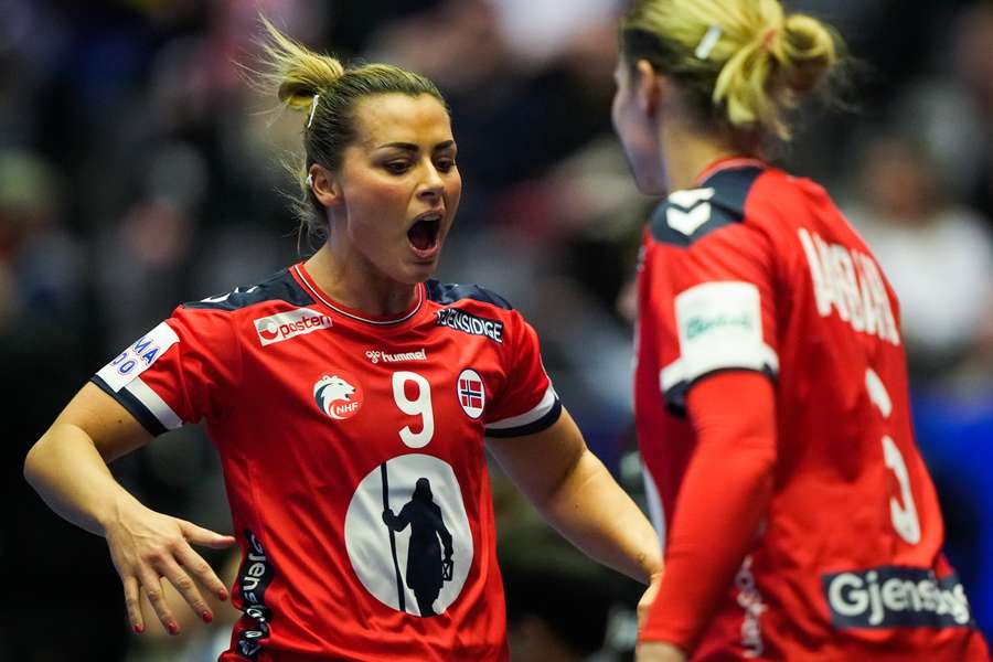 Nora Mørk (til venstre) er blot en af de spillere, som danskerne skal have styr på.
