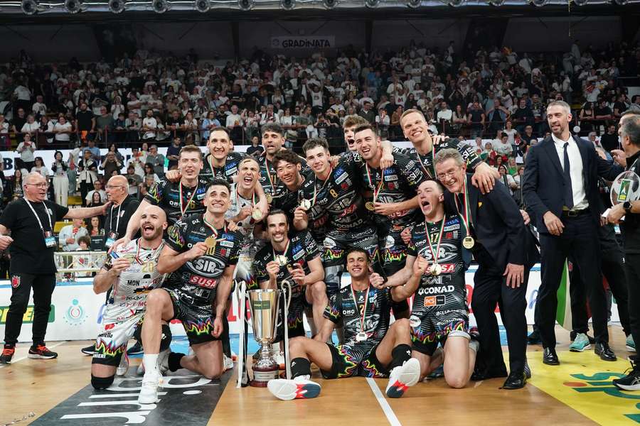 I festeggiamenti della squadra I festeggiamenti della squadra
