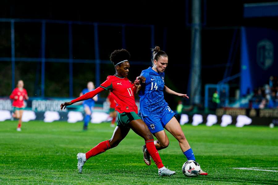 Diana Silva ameaçou o golo do início da segunda parte Diana Silva ameaçou o golo do início da segunda parte