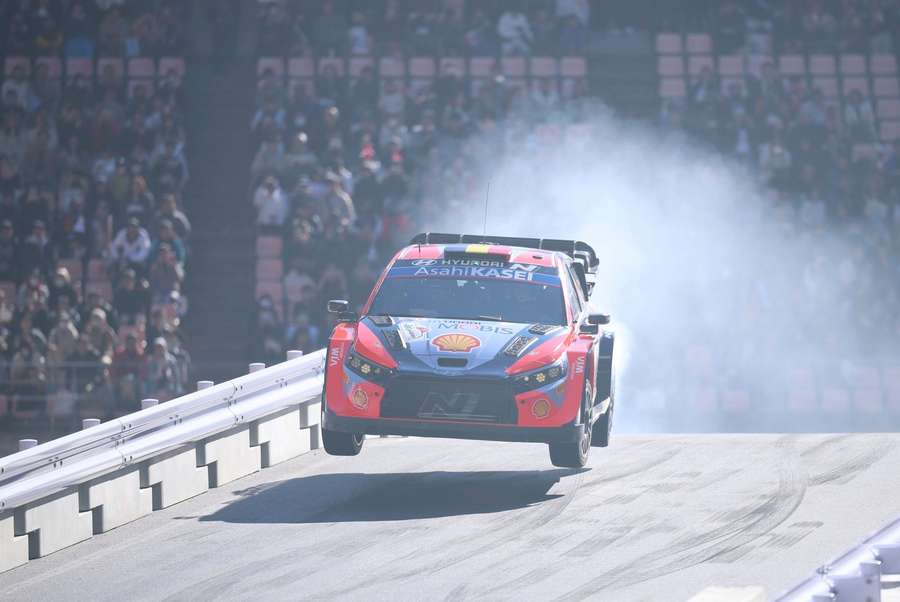 Thierry Neuville in action in Japan