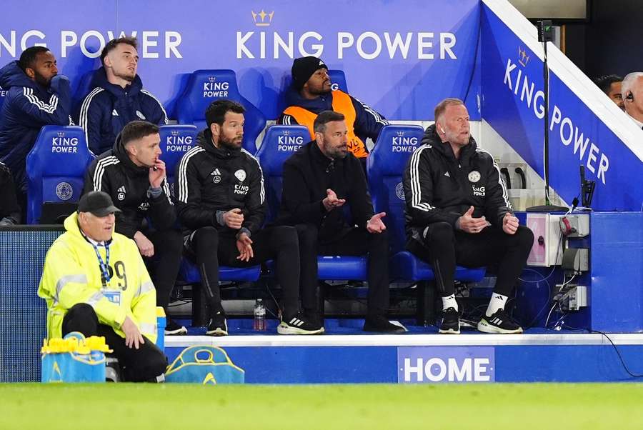 Van Nistelrooy presenta malos números en su primera temporada con el Leicester