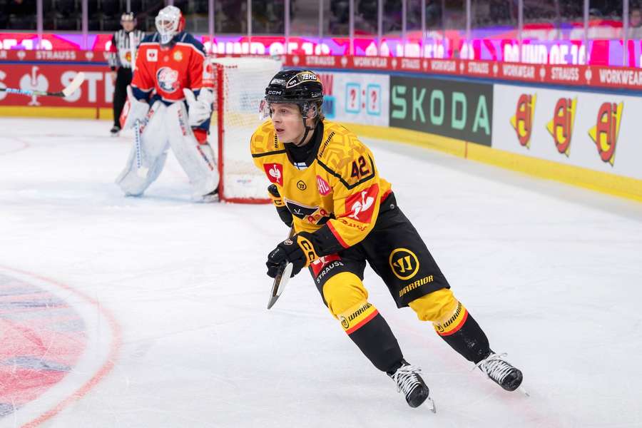 Konsta Kapanen scored three for KalPa