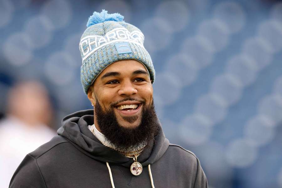 Keenan Allen surpasses Antonio Gates as Chargers all-time leading receiver