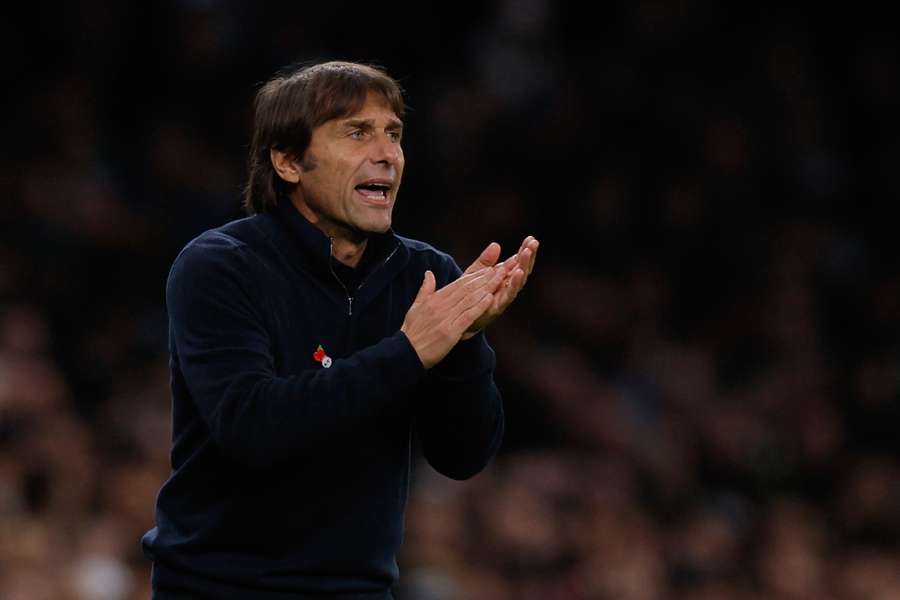 Antonio Conte není šťastný z rychlého restartu Premier League.