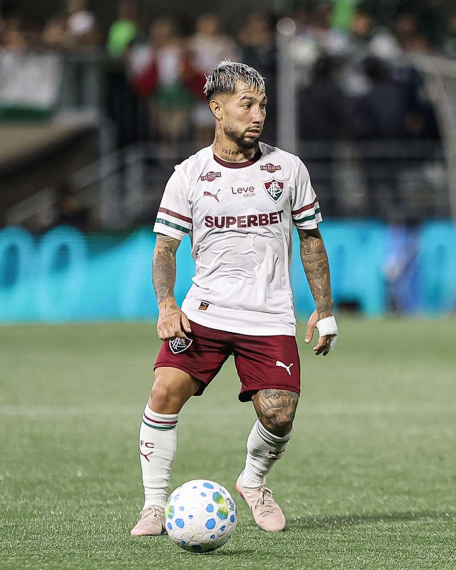 Lucho Acosta fez o gol do Fluminense contra o Palmeiras Lucho Acosta fez o gol do Fluminense contra o Palmeiras