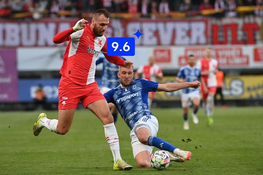 Tomáš Chorý ztrácí na vedoucího Jana Klimenta v tabulce střelců pět gólů. Tomáš Chorý ztrácí na vedoucího Jana Klimenta v tabulce střelců pět gólů.