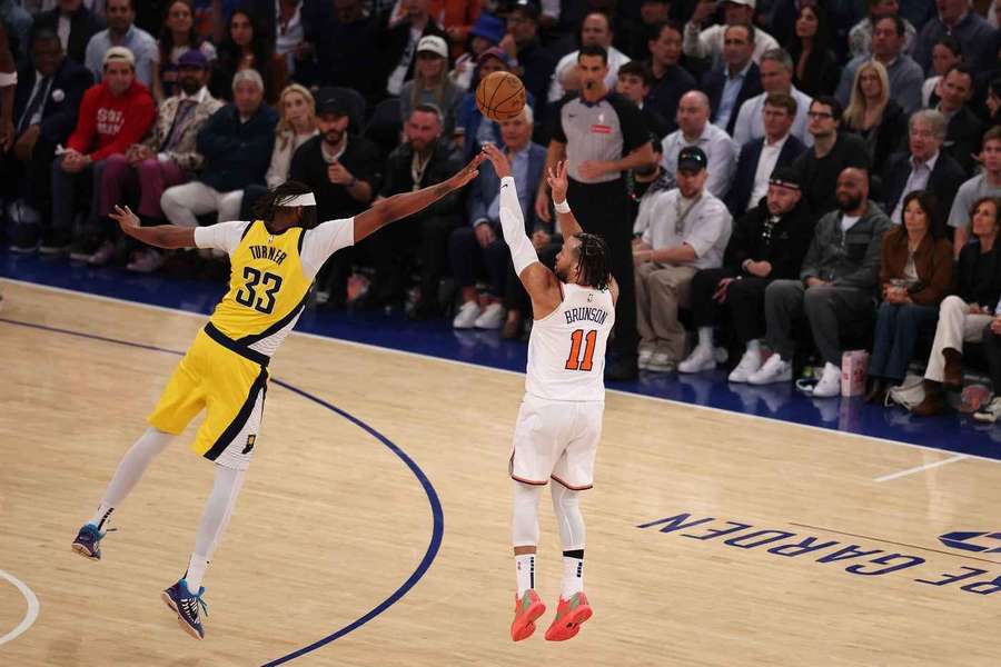 Brunson hiellt die Knicks mit einer starken Leistung am Leben.