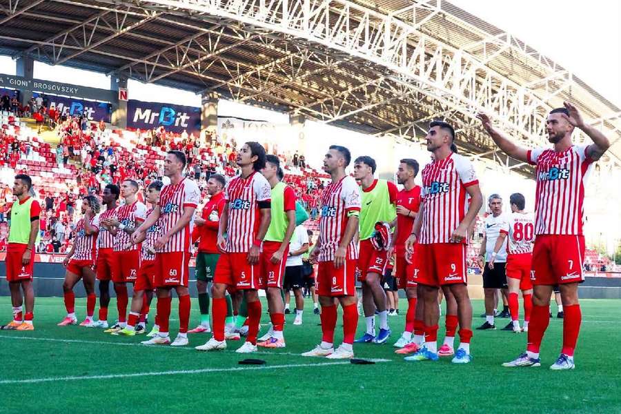 UTA ocupă penultimul loc în clasamentul Superligii după 6 etape UTA ocupă penultimul loc în clasamentul Superligii după 6 etape