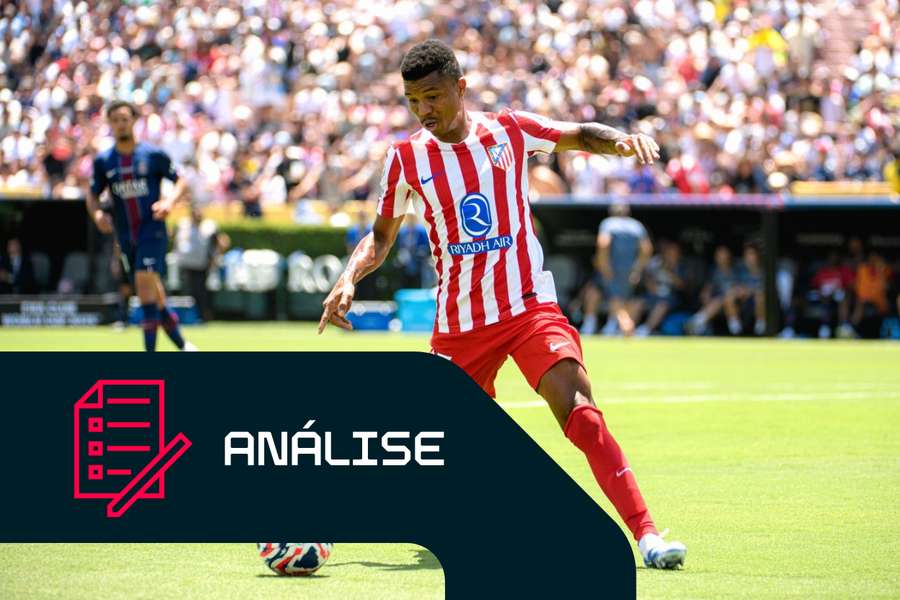 Reinildo no Mundial de Clubes com o Atlético