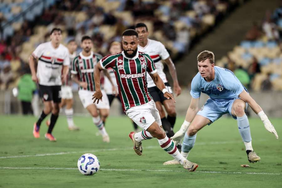 O Fluminense foi muito superior ao São Paulo O Fluminense foi muito superior ao São Paulo