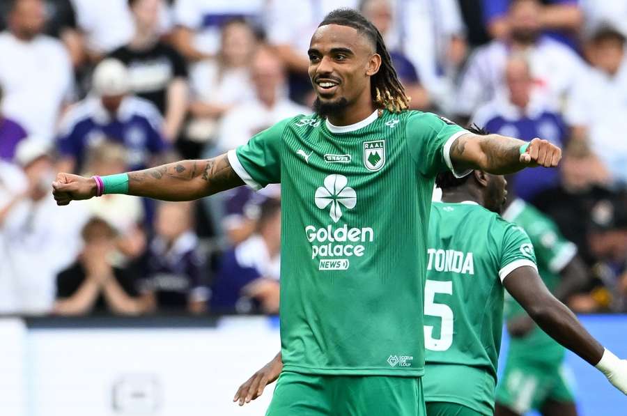 Wolves eye January move for La Louviere’s Yllan Okou Wolves eye January move for La Louviere’s Yllan Okou
