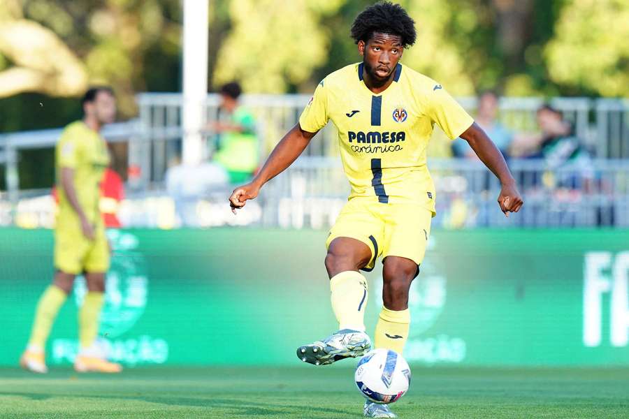 Preocupación en el Villarreal por la rodilla de Kambwala