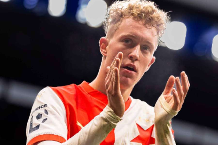Záložník Dominik Pech definitivně opouští pražskou Slavii. Záložník Dominik Pech definitivně opouští pražskou Slavii.