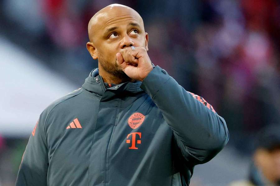 Vincent Kompany saiu em defesa do jogador brasileiro Vincent Kompany saiu em defesa do jogador brasileiro