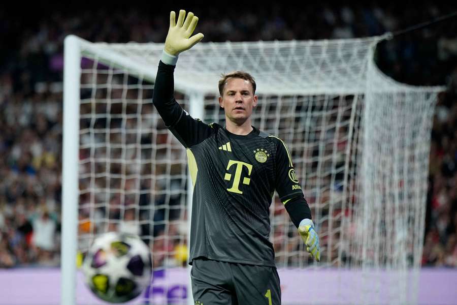 Kompany tightlipped on Neuer future after 5-star Bayern Munich performance