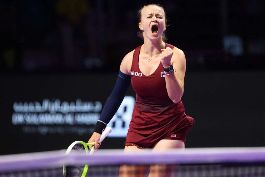 Krejcikova celebra la victoria.