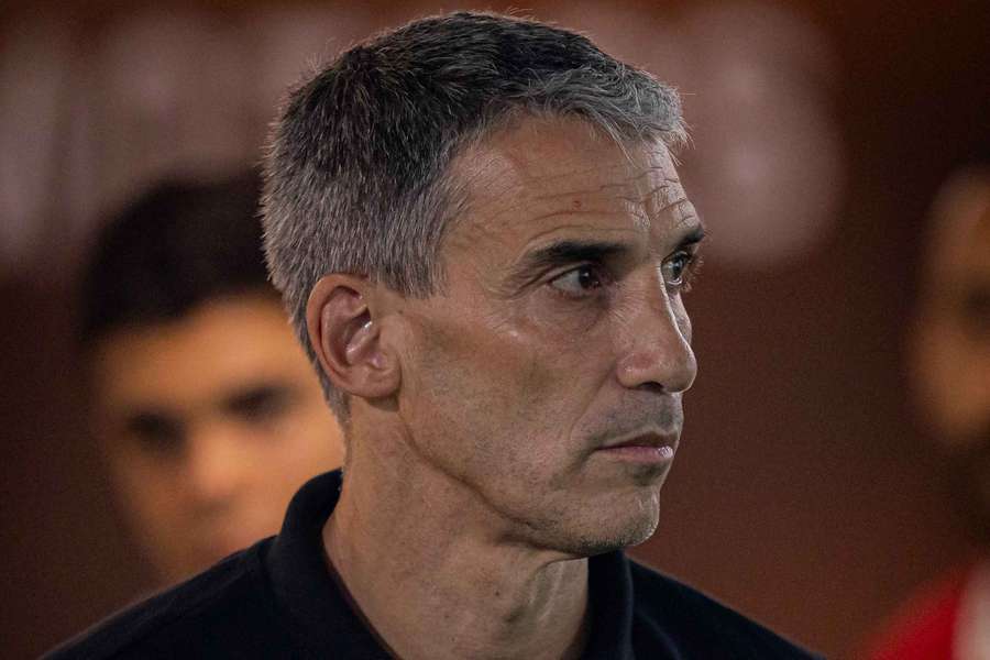 Vojvoda balança no Santos após empate com Mirassol