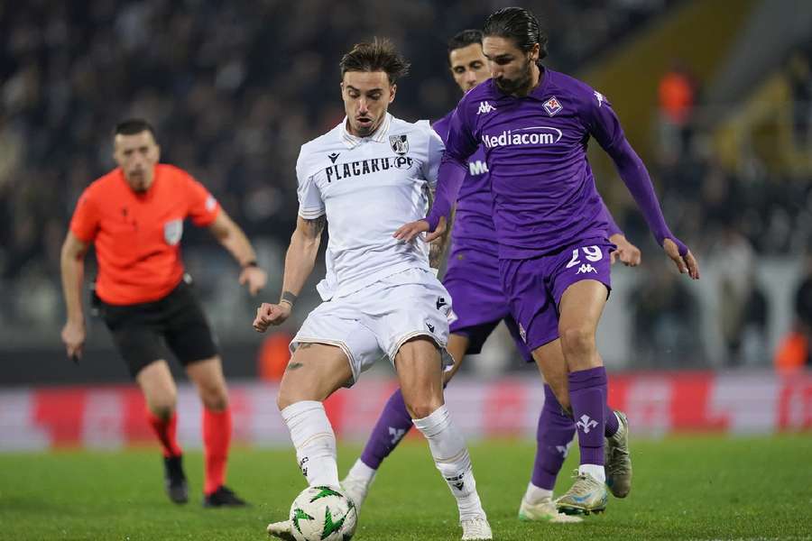 Joao Mendes (L) in action against Fiorentina´s Yacine Adli during the UEFA Conference League 