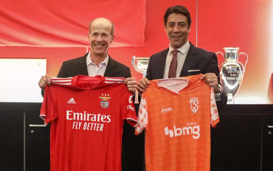 Presidente do Coimbra no anúncio da parceira com o Benfica, em 2021
