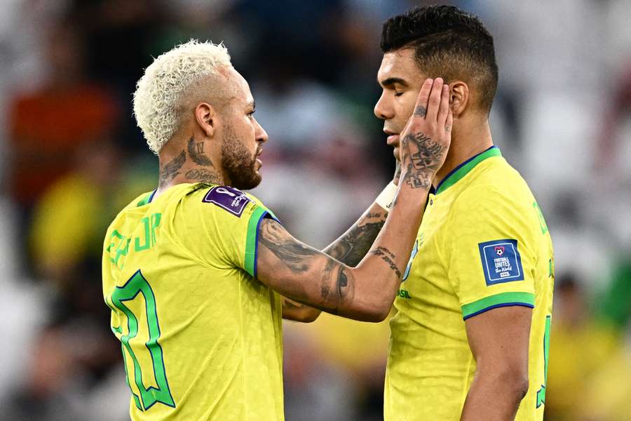 Neymar y Casemiro podrían volver con Brasil