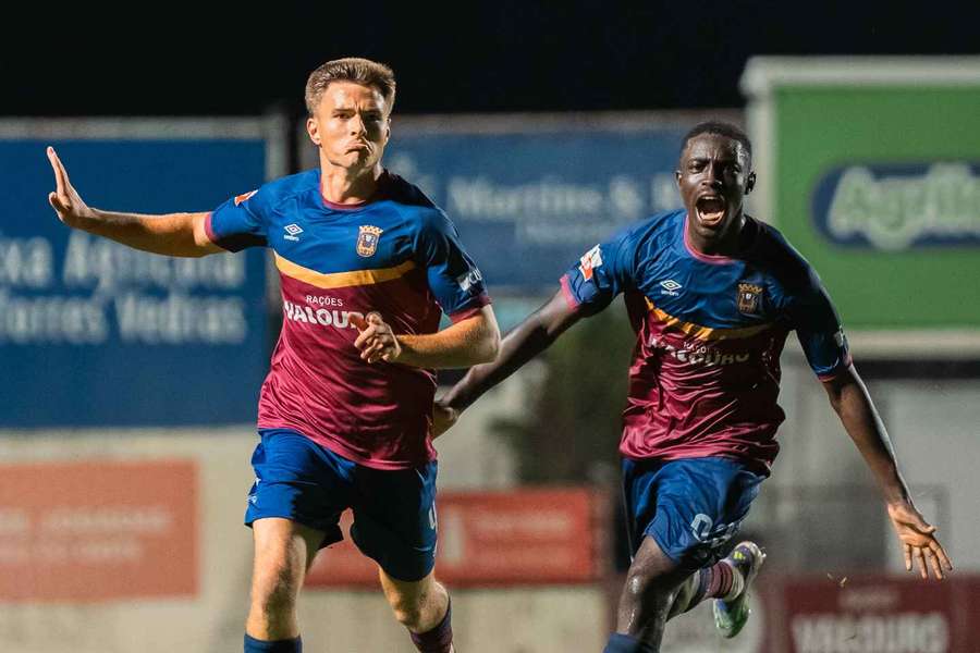 Torreense festejou em Portimão Torreense festejou em Portimão