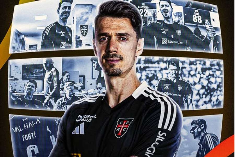 José Fonte renovou com o Casa Pia