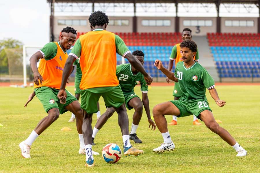 Jogadores do Harambee Stars em treino