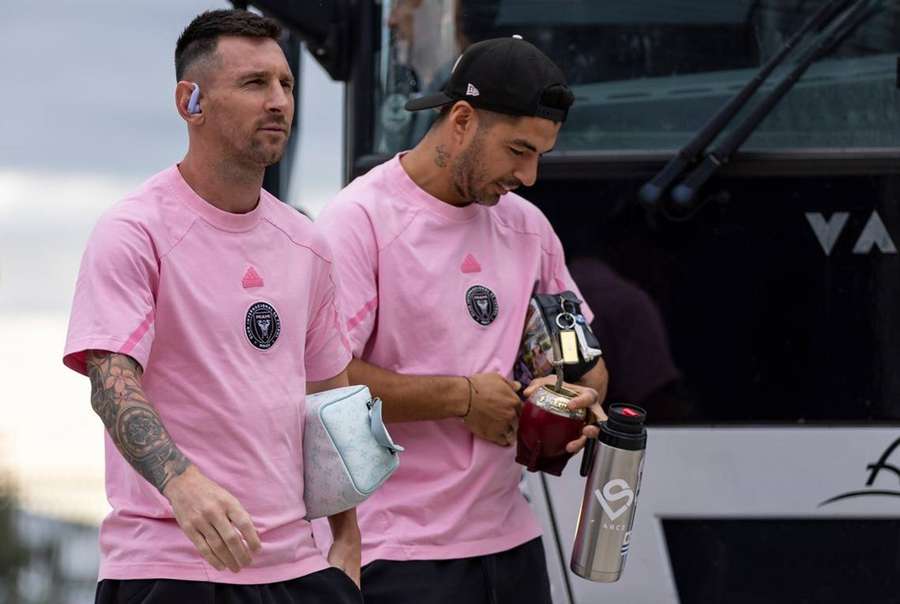 Zwei der Gründe, die die FIFA zur Grunderneuerung des Wettbewerbs getrieben hat: Lionel Messi (l.) und Luis Suarez
