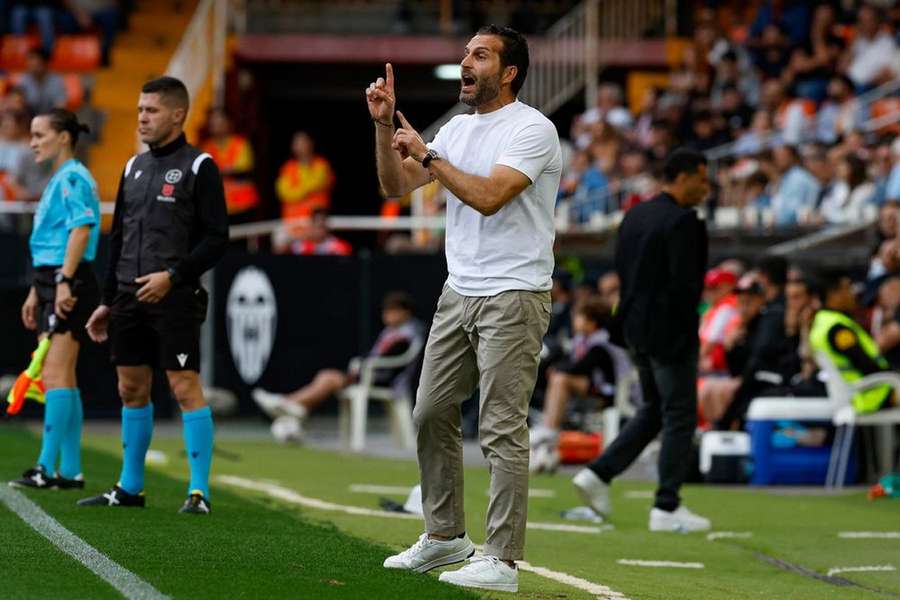 Baraja urges "calm" as Valencia defeated at Celta Vigo