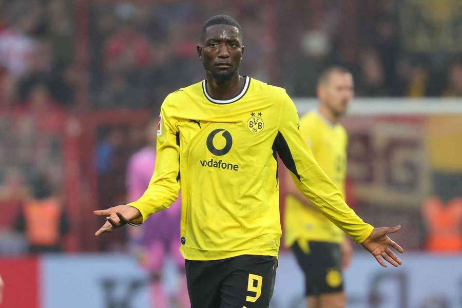 Champions League: Sabah Baku - Dortmund / Fenerbahce - Slavia Praga Champions League: Sabah Baku - Dortmund / Fenerbahce - Slavia Praga