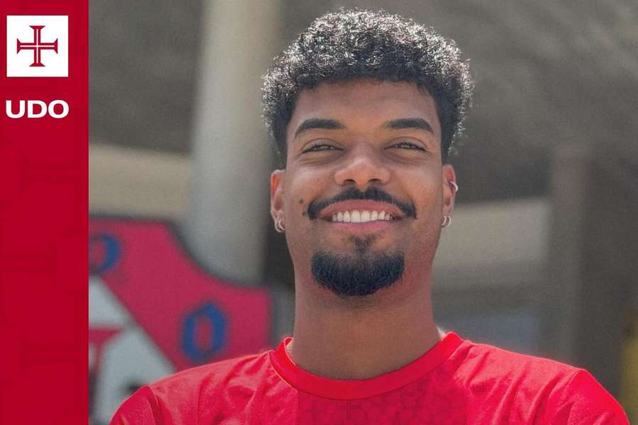 Lucas Henrique é um dos reforços do conjunto de Oliveira de Azeméis
