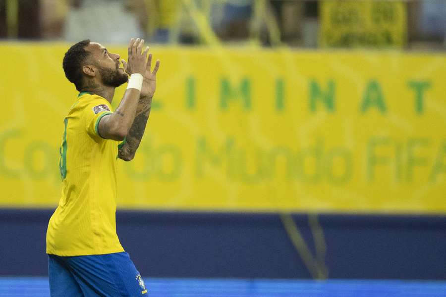 Neymar só regresso aos relvados em 2024