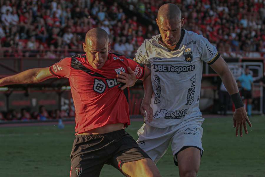 Volta Redonda e Atlético-GO se enfrentam nesta segunda-feira (13) pela Série B