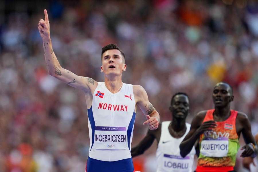 Olympics 2024 Norway's Jakob Ingebrigtsen makes amends to clinch 5