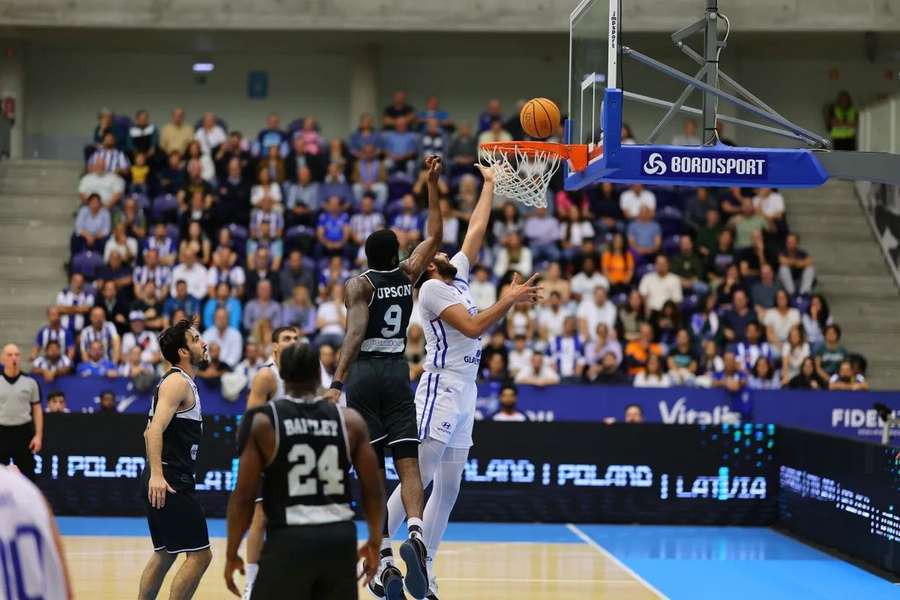 FC Porto está bem encaminhado para chegar à próxima fase