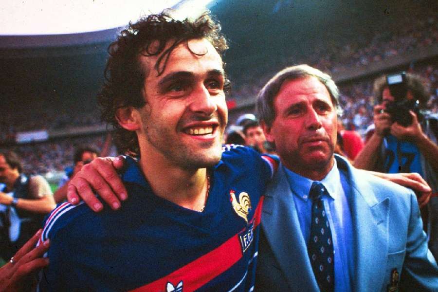 Michel Platini y el seleccionador Michel Hidalgo
