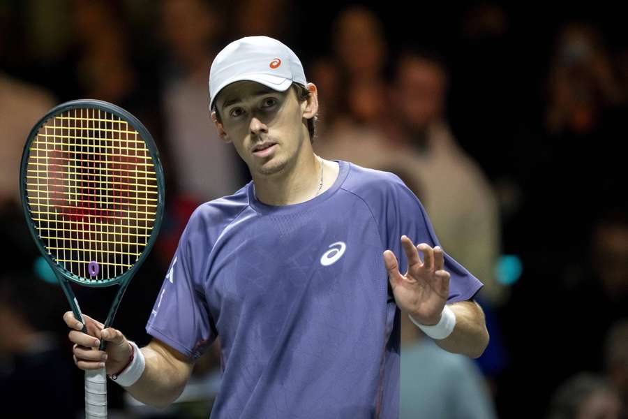 Alex de Minaur pewnie wygrywa w Rotterdamie i czeka w finale na Hurkacza lub Alcaraza
