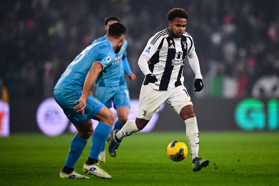 Juventus keep unbeaten run alive with dramatic late penalty to rescue draw against Venezia Flashscore .gh