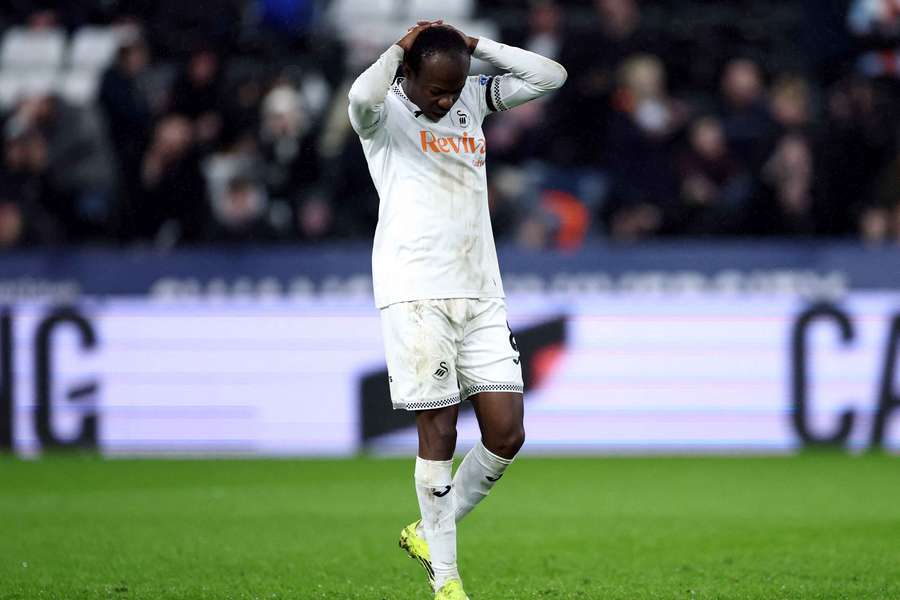 Swansea eliminado da FA Cup