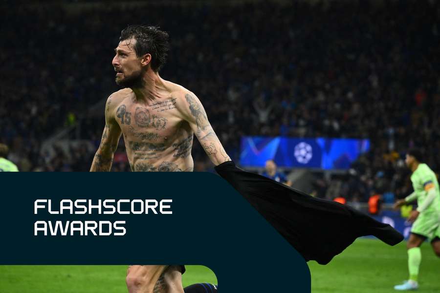 Francesco Acerbi célèbre après avoir inscrit l’égalisation dans les dernières secondes