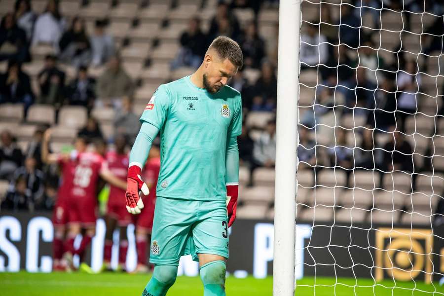 Zklamaný brankář Boavisty Porto Tomáš Vaclík.