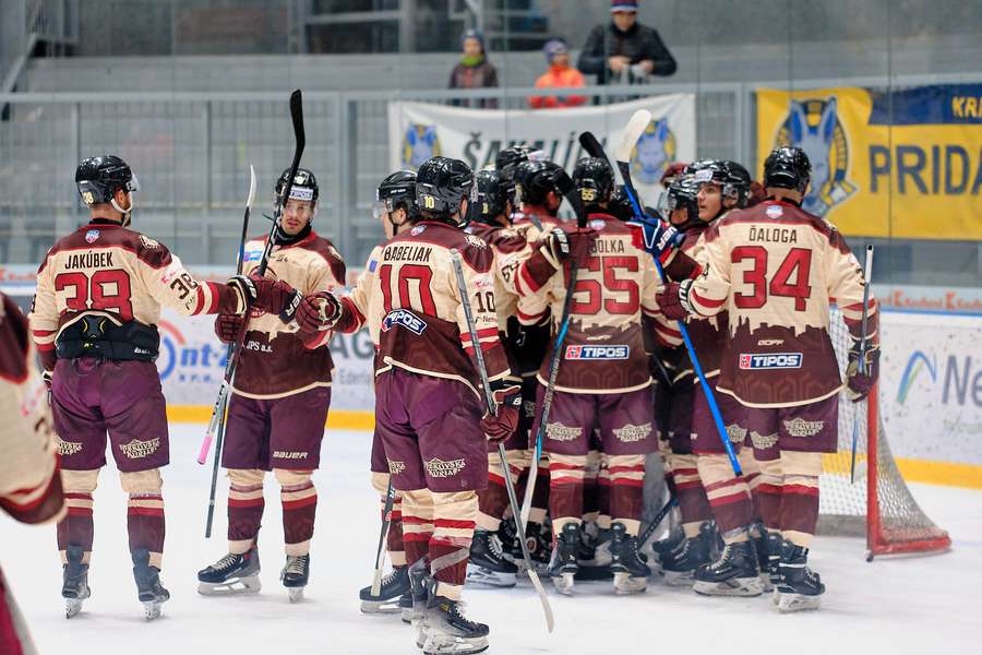 Žiar nad Hronom si poradil s mladíkmi.
