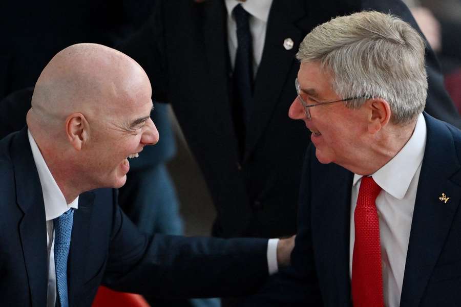 Thomas Bach com Infantino