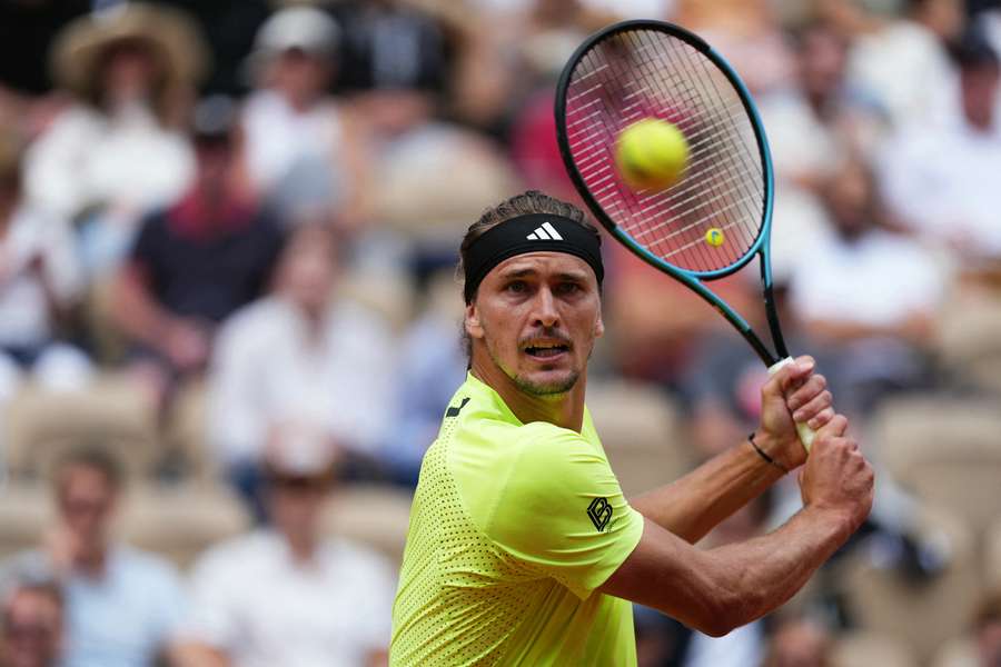 Alexander Zverev was the beneficiary of Tallon Griekspoor's injury retirement in the last 16
