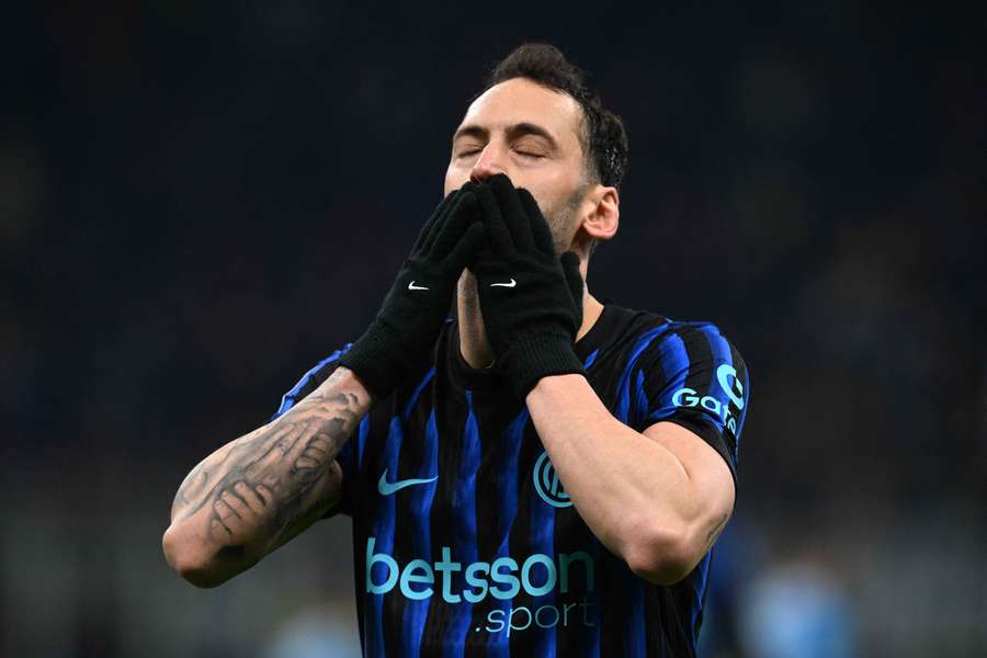 Calhanoglu a revenit la antrenamente